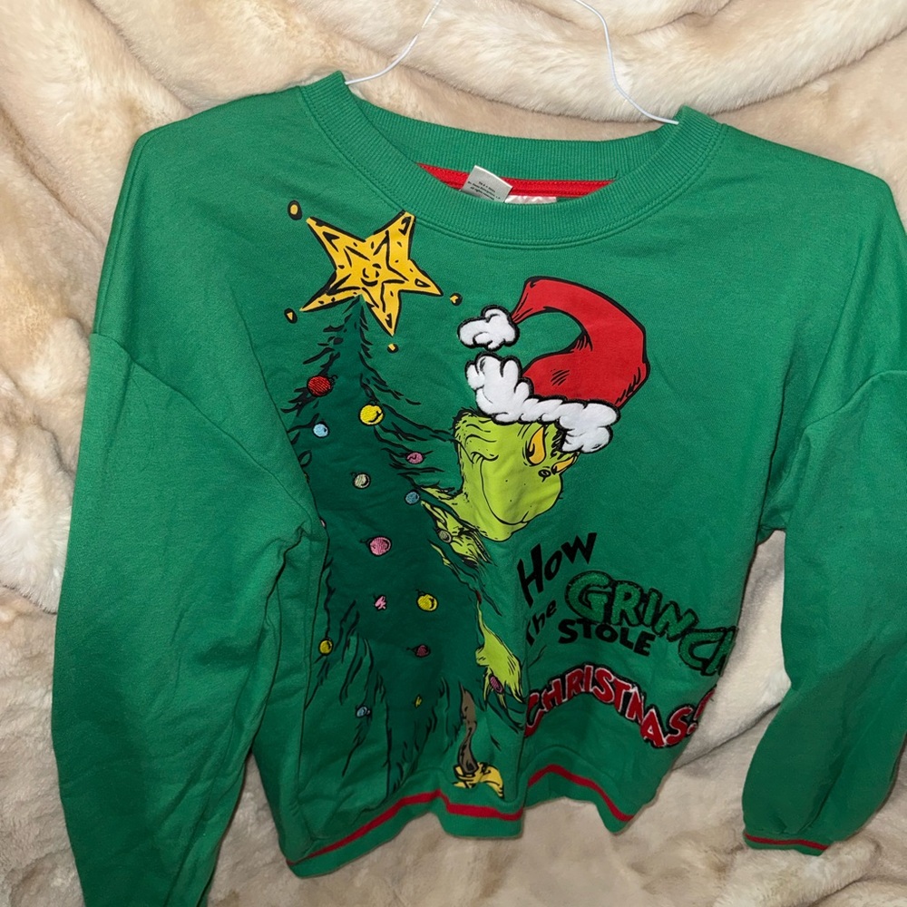 Dr. Seuss Festive Green Grinch Long Sleeve Tee